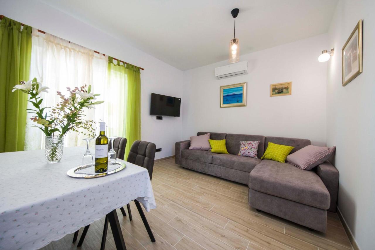 Ve & Ki Apartment Podstrana Exterior photo