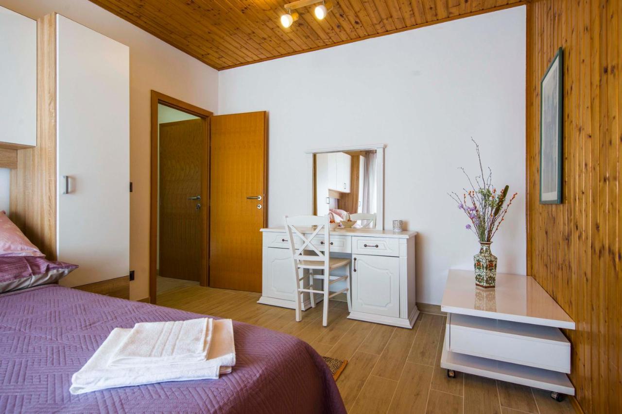 Ve & Ki Apartment Podstrana Exterior photo