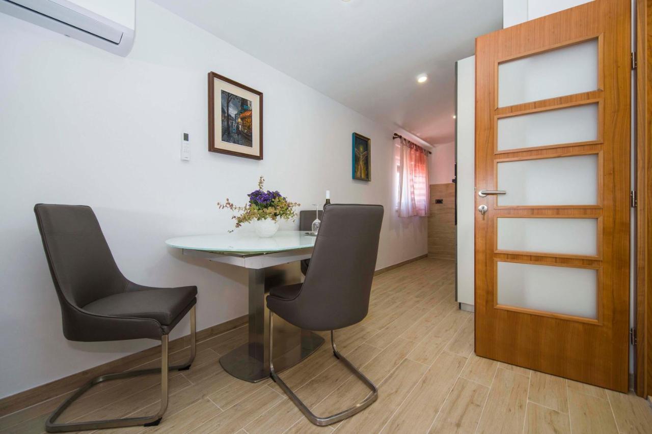 Ve & Ki Apartment Podstrana Exterior photo